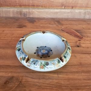 Mexican pottery ash tray or trinket dish